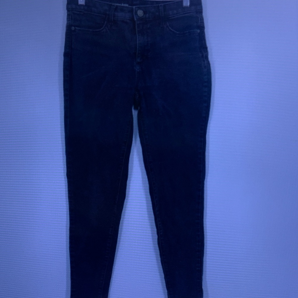 Classic High-Rise Women’s Skinny Jeans - Black
